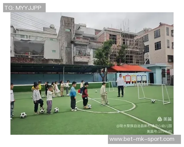 大班儿童足球射门游戏的趣味探索与技能提升活动设计 大班儿童足球射门游戏的趣味探索与技能提升活动设计